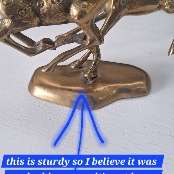 Vintage brass deer / reindeer statue figurine 2 - Picture 2 of 7